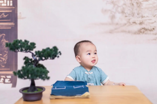 南昌宝宝总是抠鼻子 南昌宝宝总是抠鼻子